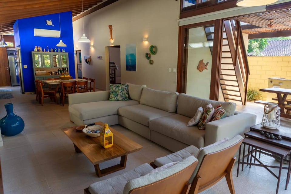 Casa Espetacular com Jacuzzi Churrasqueira e WIFI House in São Sebastião