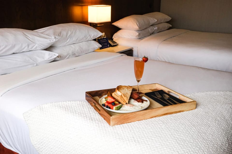 Breakfast, room service