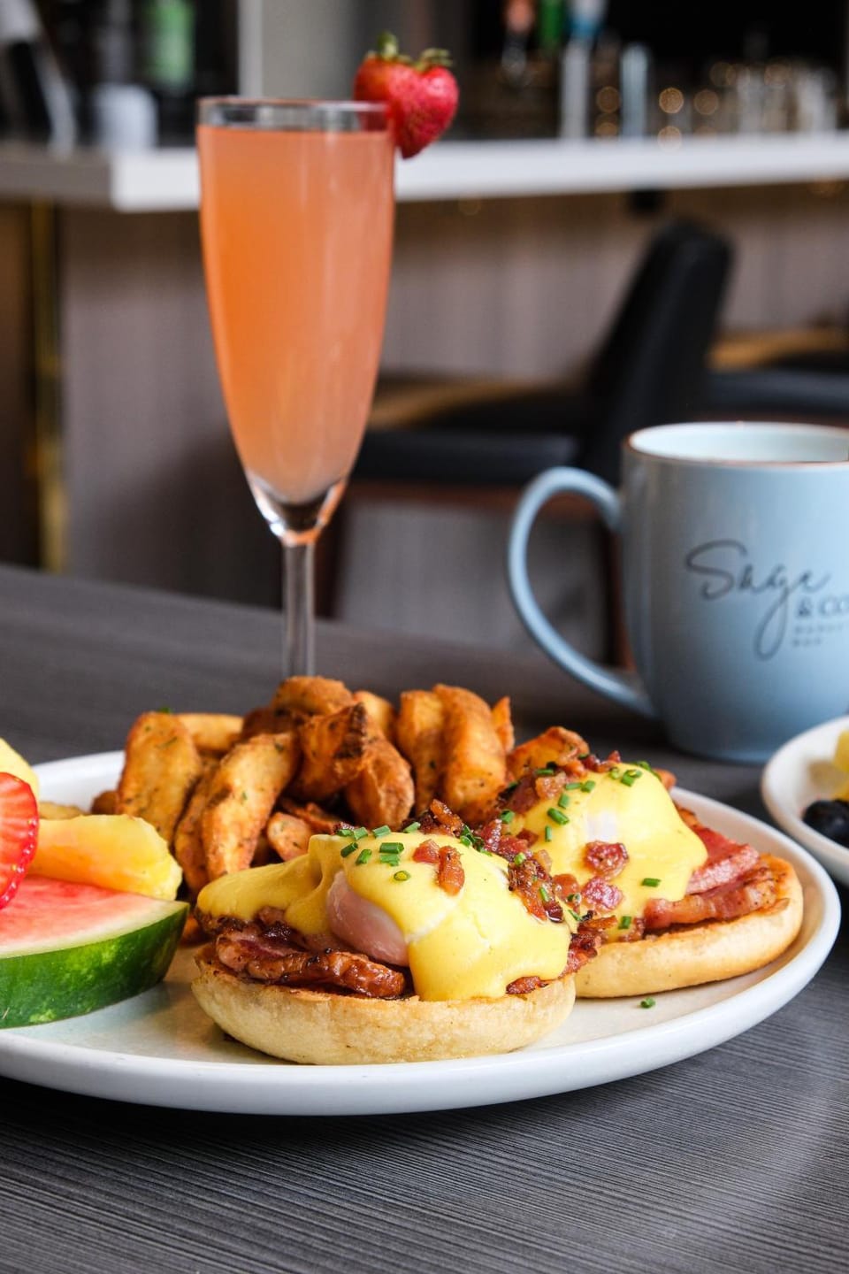 Restaurant/places to eat, Food and drinks, Breakfast