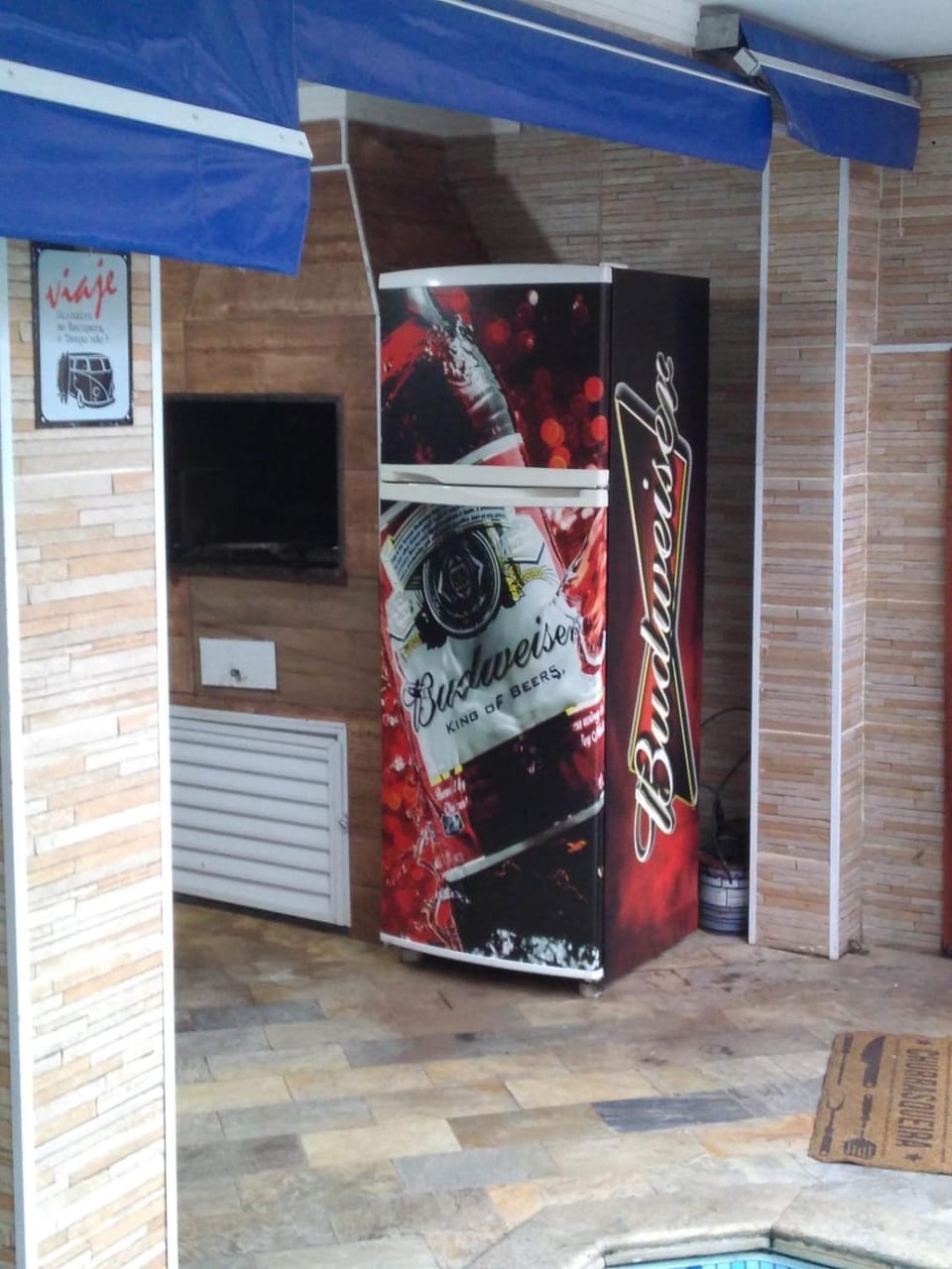 Casa Moderna e Aconchegante à Beira Mar, com Opção de Piscina Aquecida Cobrado à Parte, Área Gourmet com Churrasqueira em Deck Coberto Frente a Piscina, Aconchegante Sala de Estar com Lareira, Garagem para 4 Carros, Casa Pé na Areia a 50 metros da Praia Villa in State of São Paulo