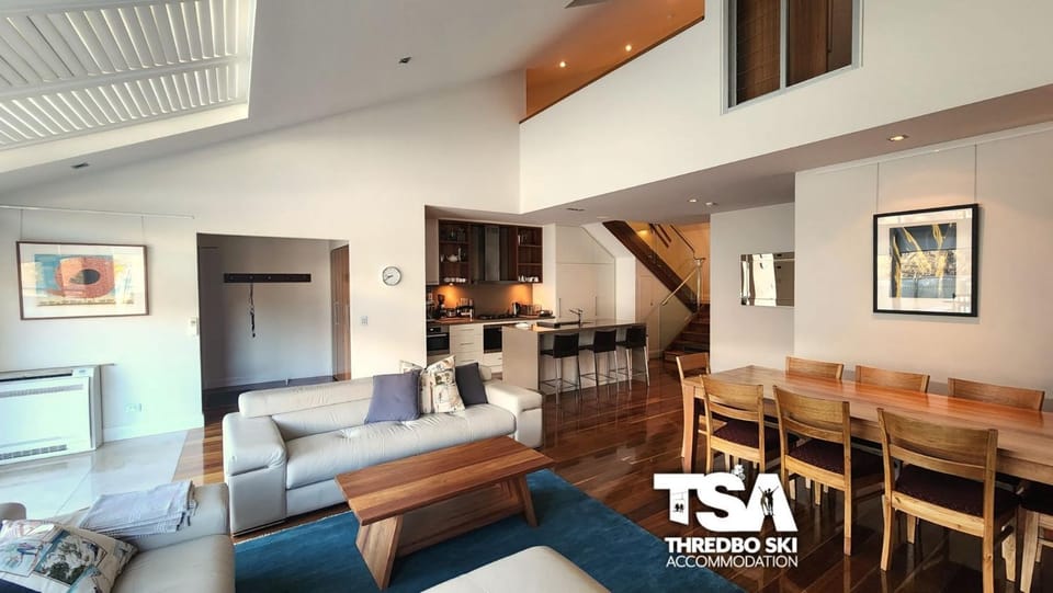 The Peak Penthouse 8 Chalet in Thredbo