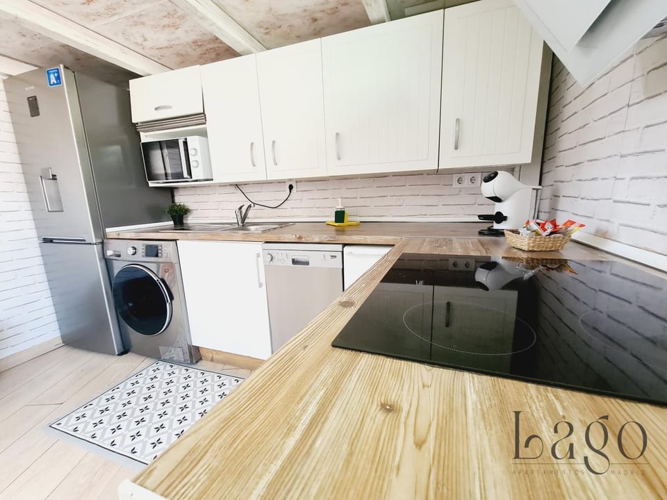 dishwasher, microwave, washing machine, kitchen