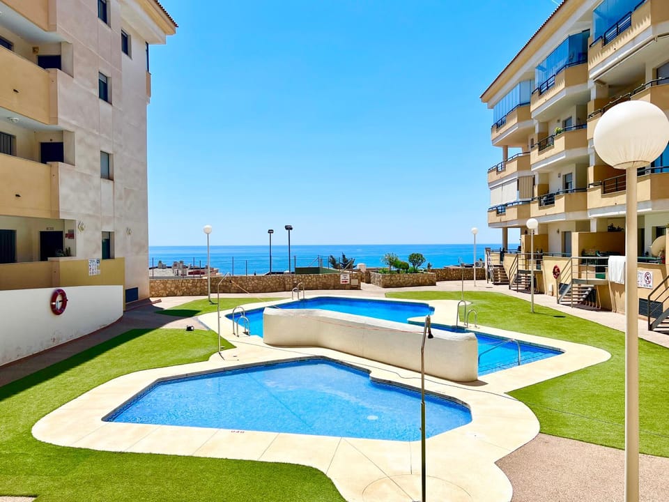 Sea view, Swimming pool