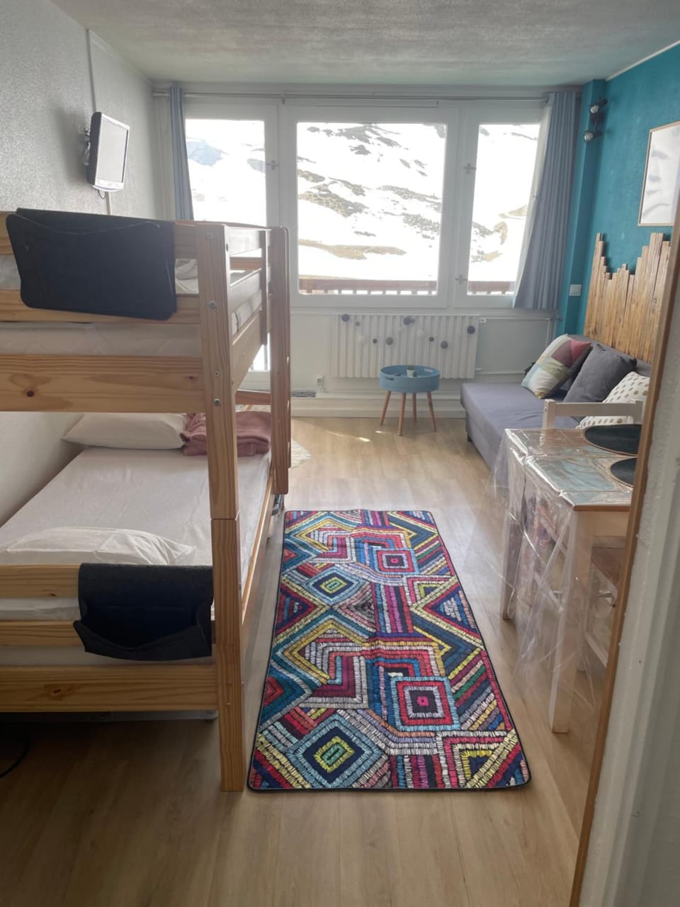 Studio mongie aux pieds des pistes avec balcon Apartment in Occitanie