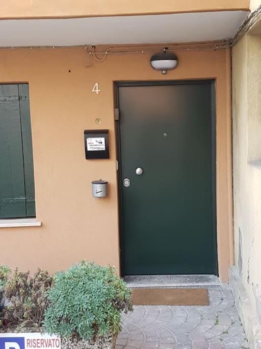 Venezia, 15 minutes from Venice, Parking,Shuttle airport, Train station Bellini Apartment in Venice