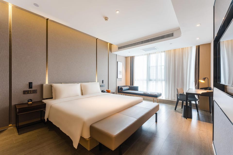 Atour Hotel Nanjing Xianlin Center Jinying Plaza Hotel in Nanjing