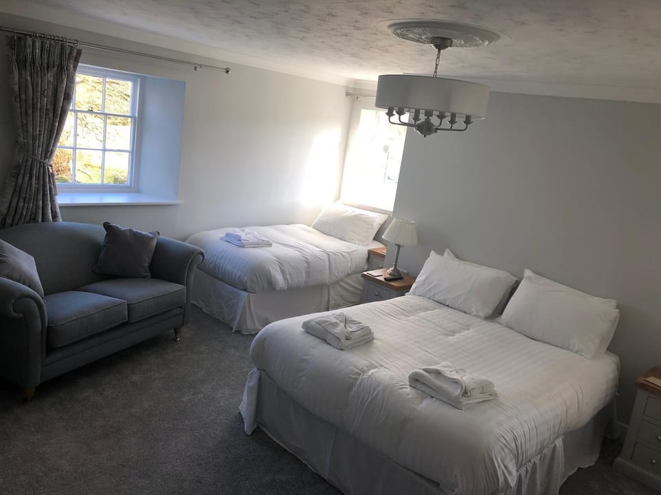 Pengarreg Fawr House in Wales