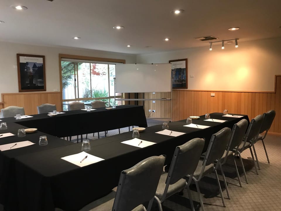 Meeting/conference room