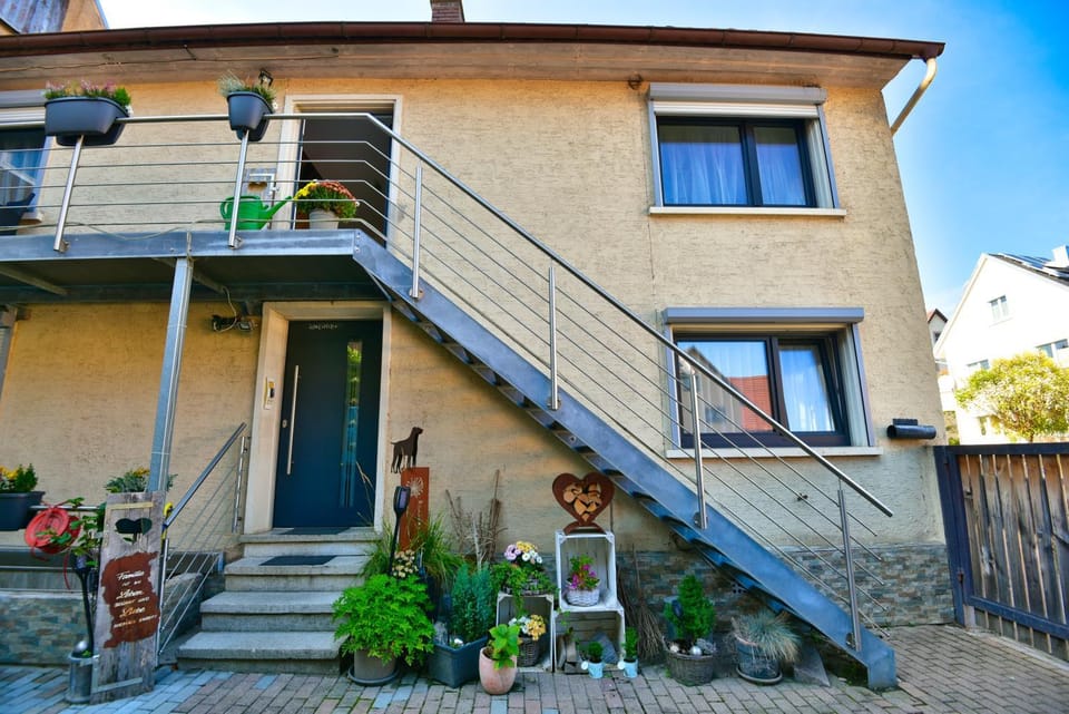 Patio, Facade/entrance