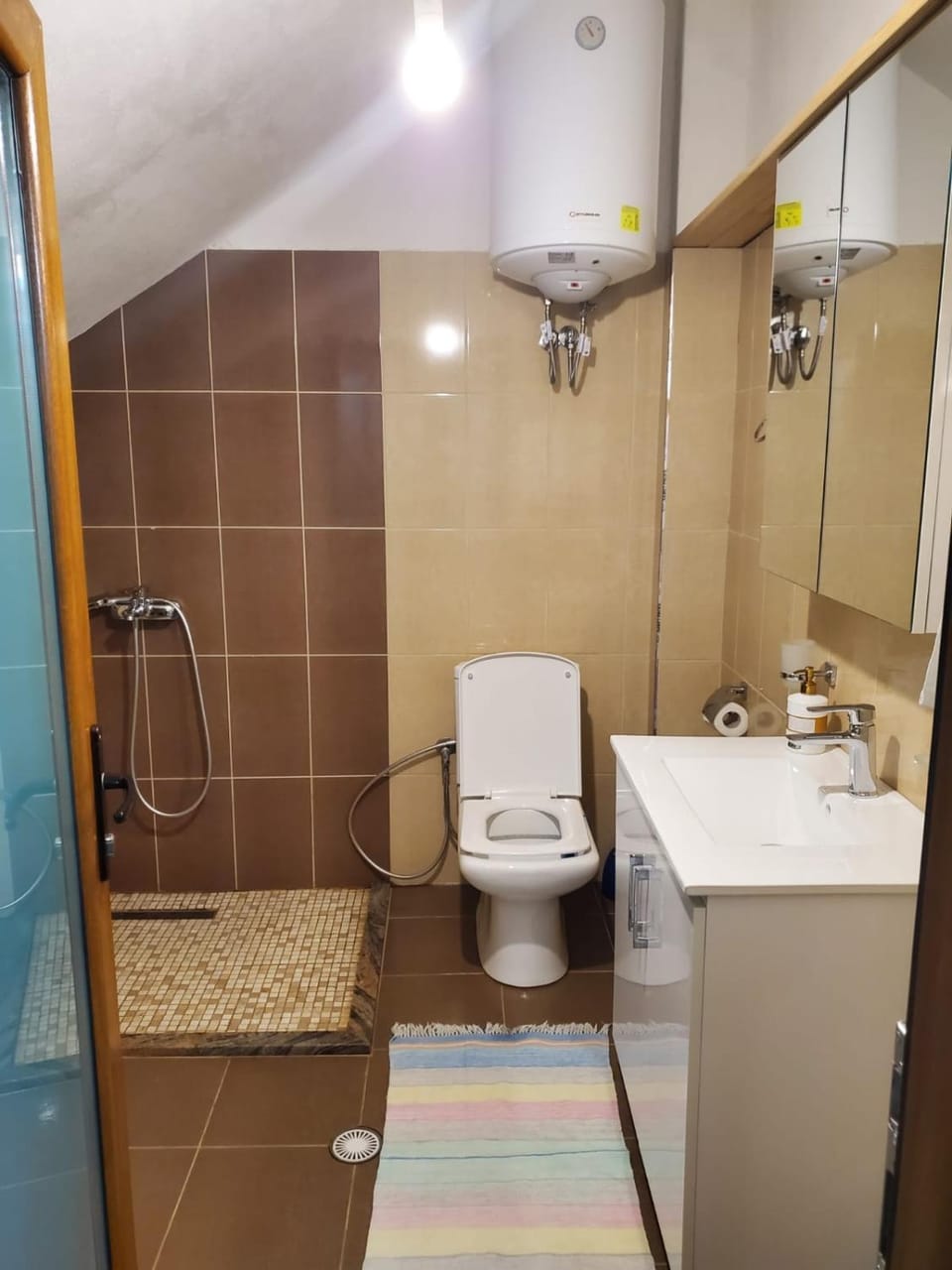 Shower, Toilet, Bathroom
