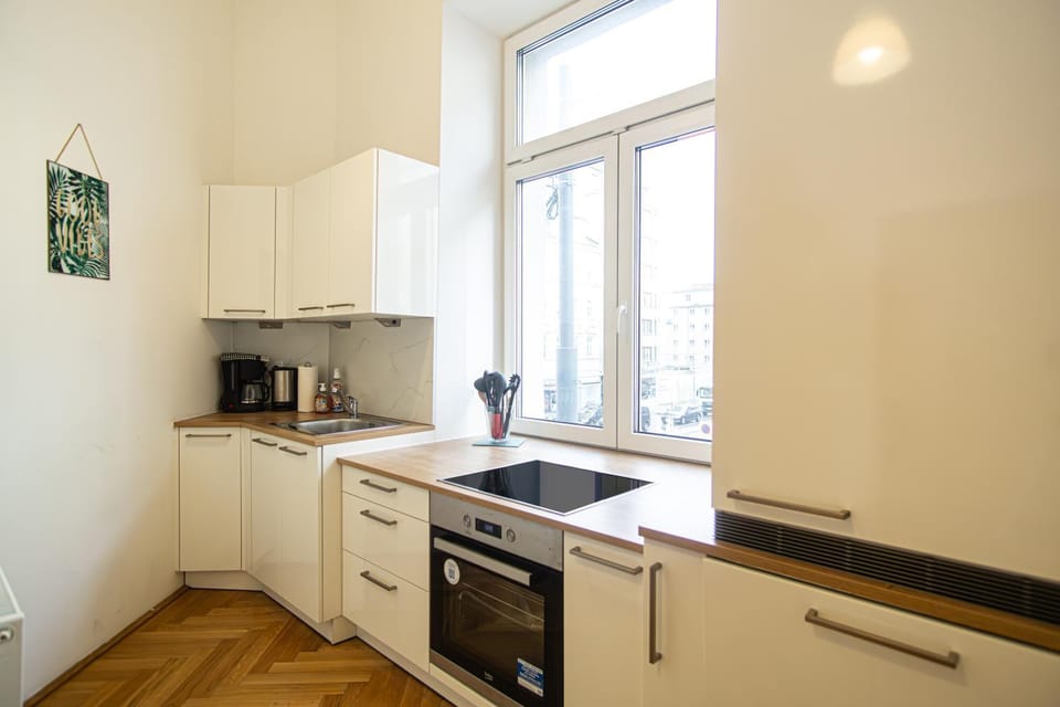 Kitchen or kitchenette, dishwasher, pet friendly, stove
