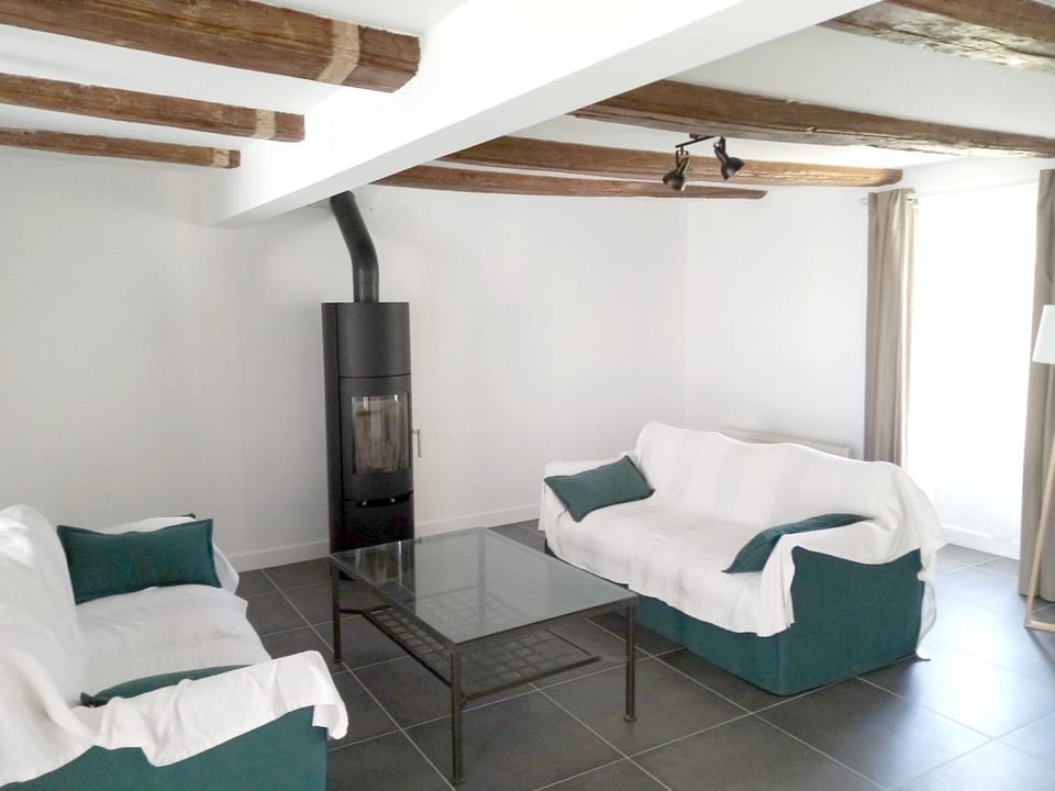 Maison de caractère près du Golfe du Morbihan, plage à pied, 6-8 pers, jardin, vélos disponibles - FR-1-639-6 House in Arzon