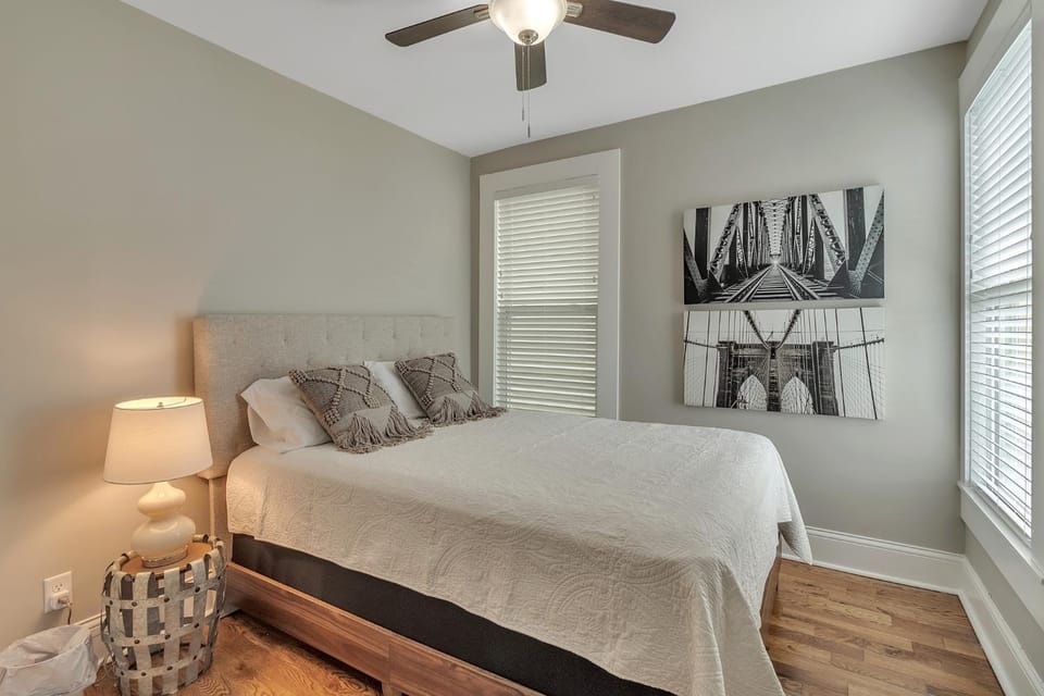 Recently Renovated Home in the Heart of Bellevue! home House in Bellevue