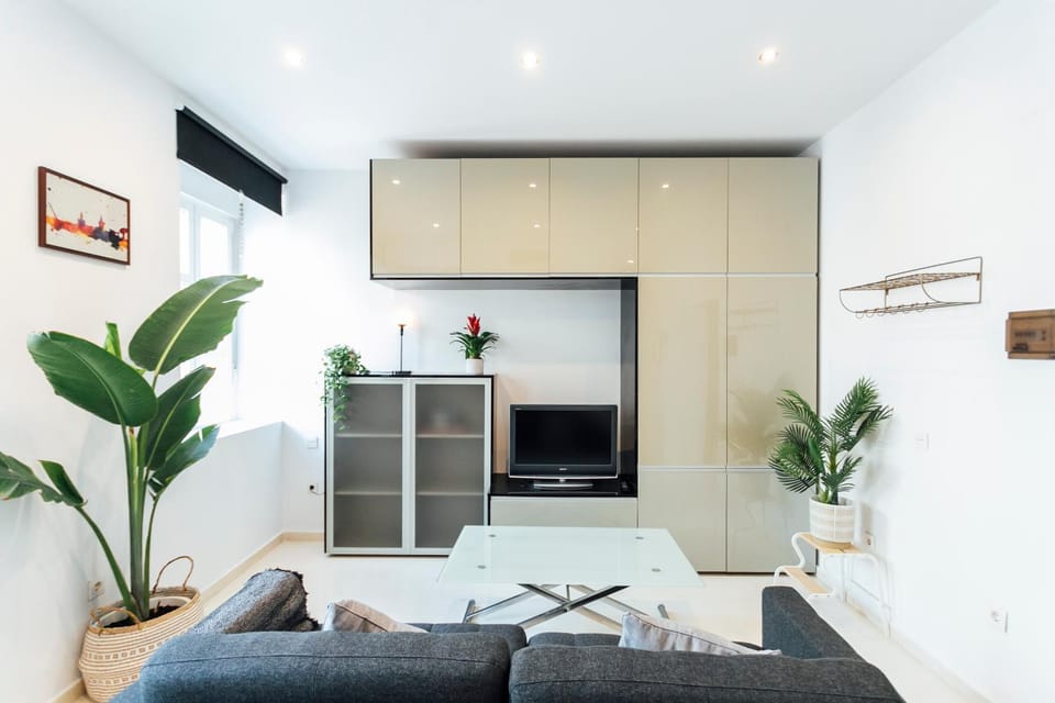 TV and multimedia, Living room, Seating area