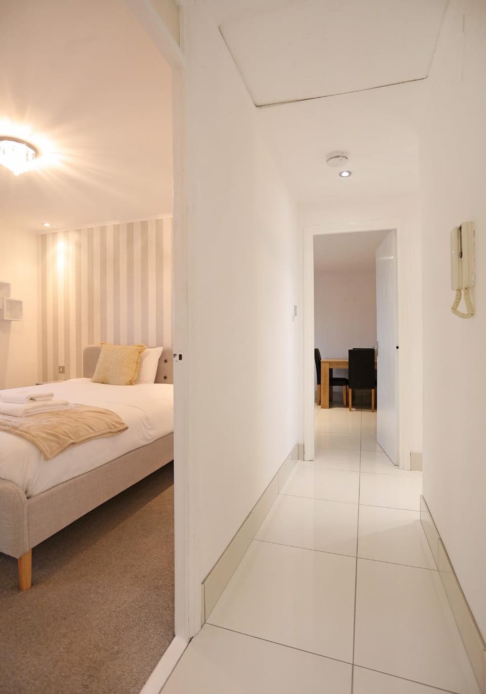 Bed, Living room, Bedroom