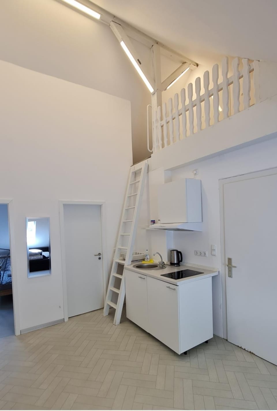 Kitchen or kitchenette