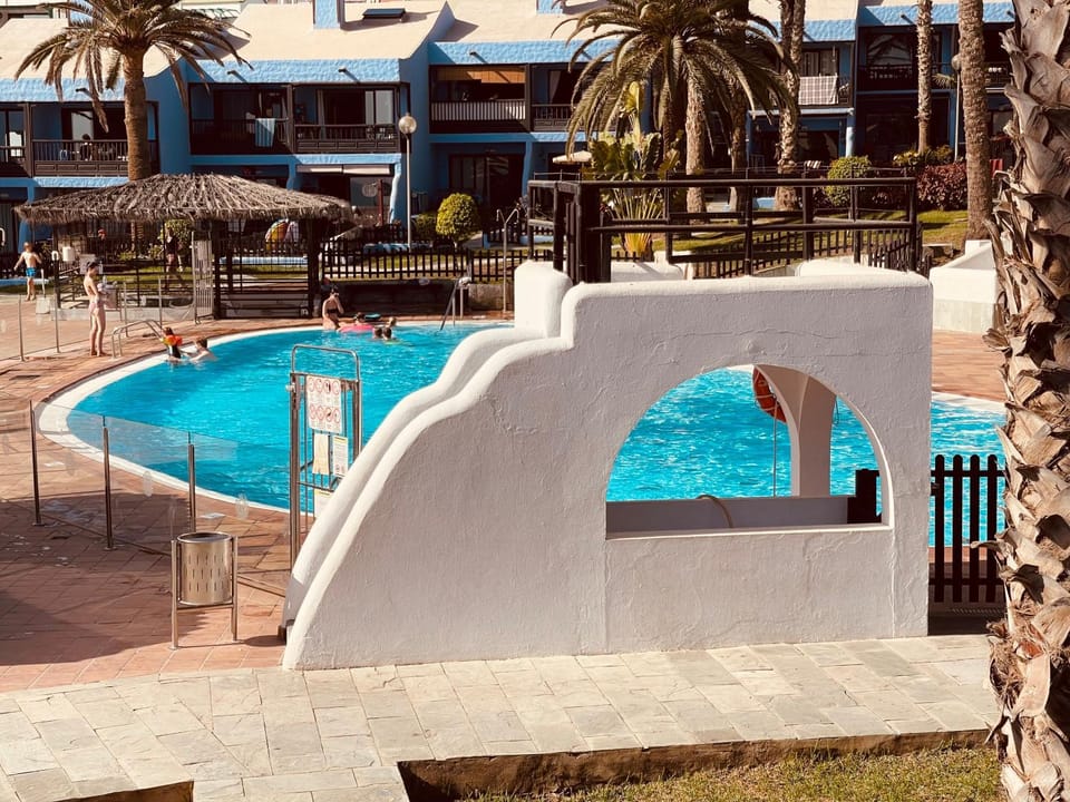 Pool view, Swimming pool, Swimming pool