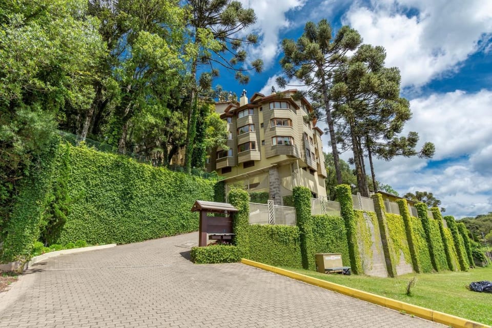 Rosa Edifício Lagos de Gramado Apartment in Gramado