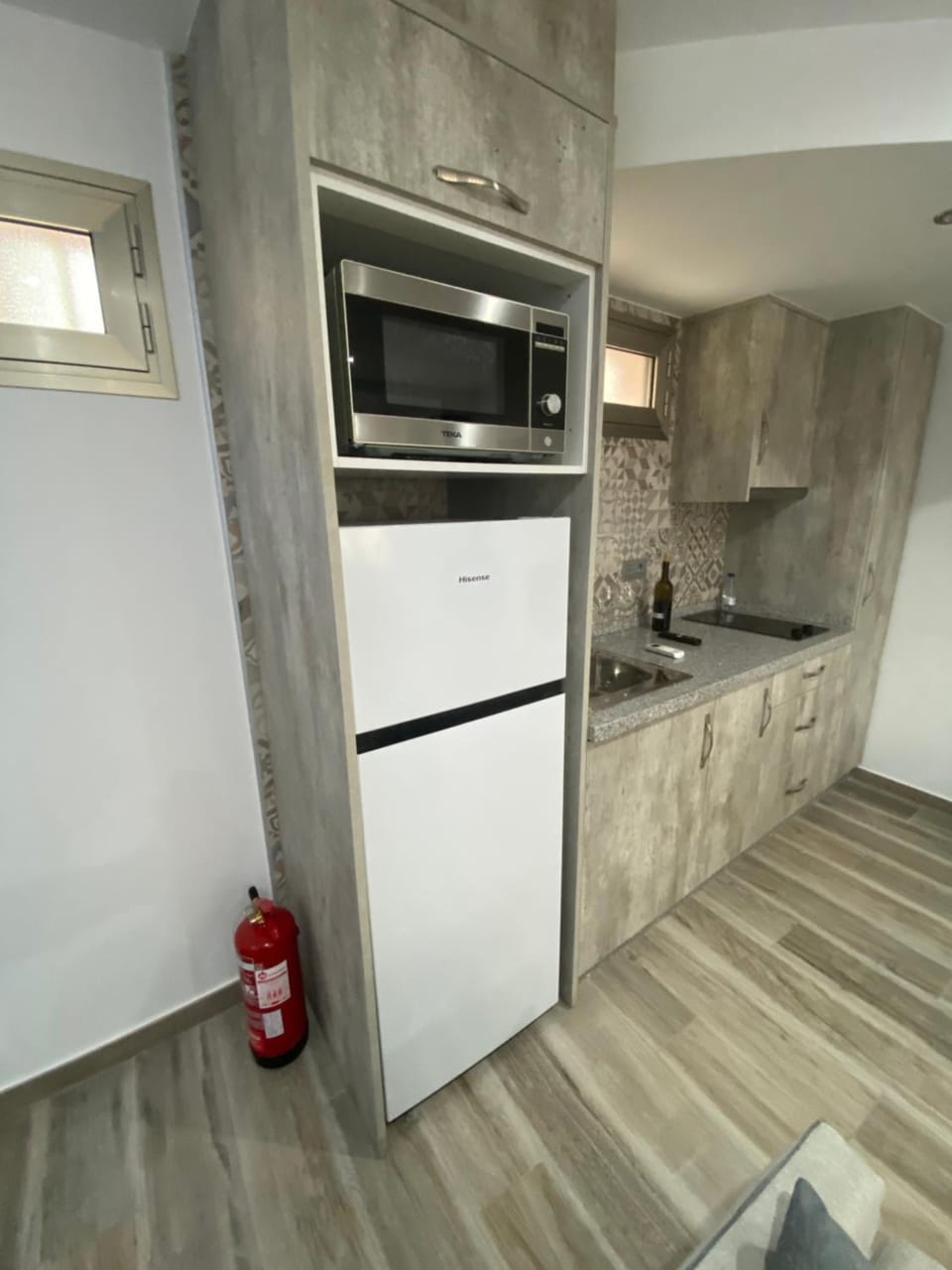 Kitchen or kitchenette
