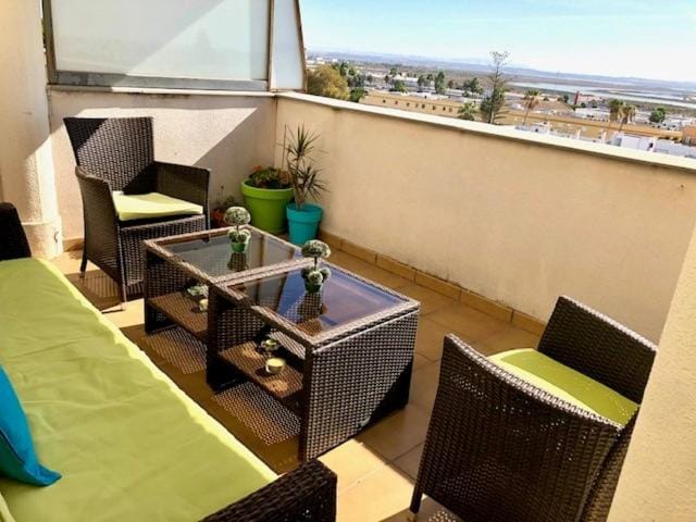 View (from property/room), Balcony/Terrace