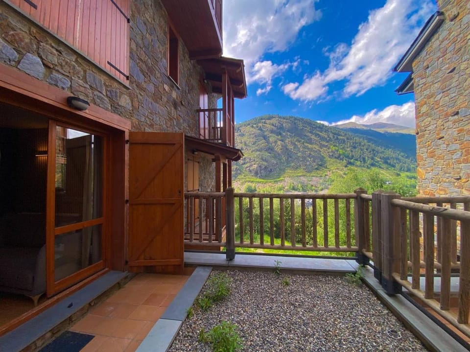 Natural landscape, Balcony/Terrace