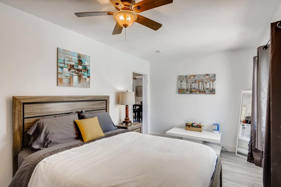 Bed, Bedroom