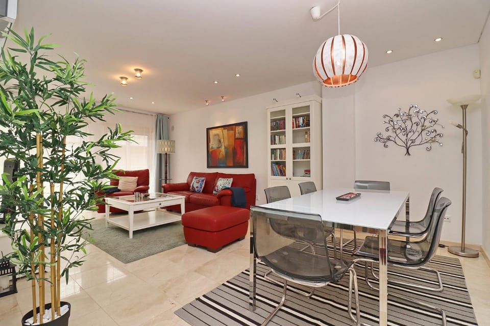 Living room, Dinner