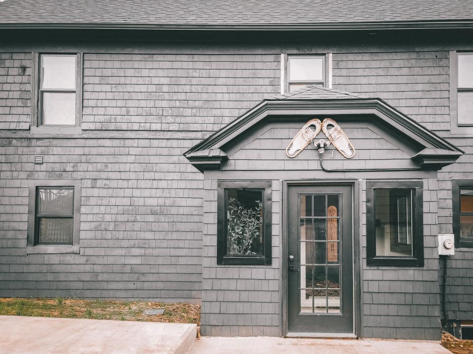 Facade/entrance
