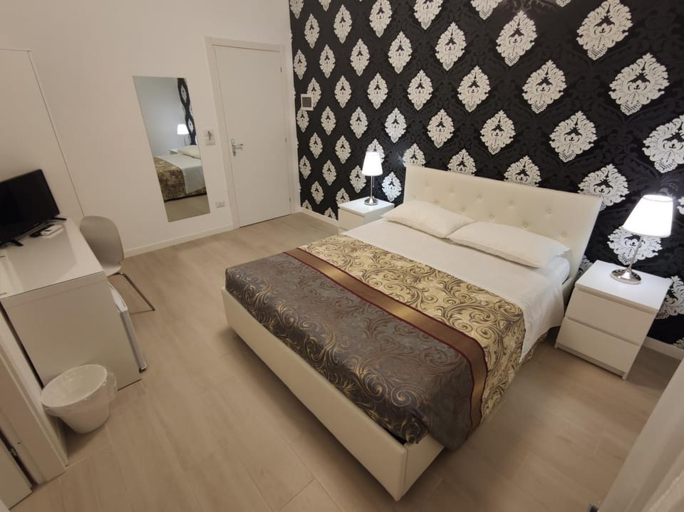 SAMI Rooms - Teatro a 400 mt - Ortigia a 1500 mt - Bed and Breakfast in Syracuse