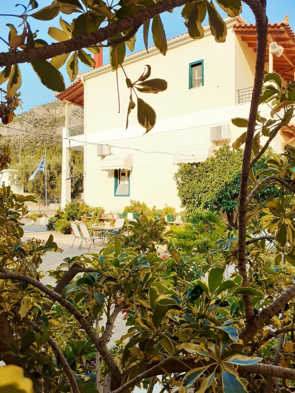 Costa-Rini Hotel Apartment hotel in Leonidio