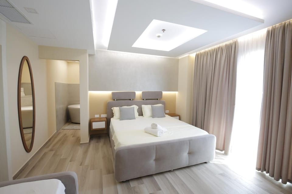 Bed, Photo of the whole room