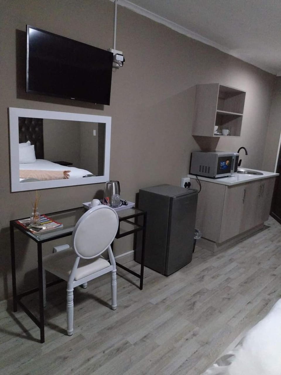 The Hills Guest House Bed and Breakfast in KwaZulu-Natal