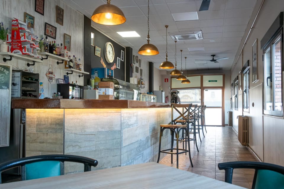 Lounge or bar