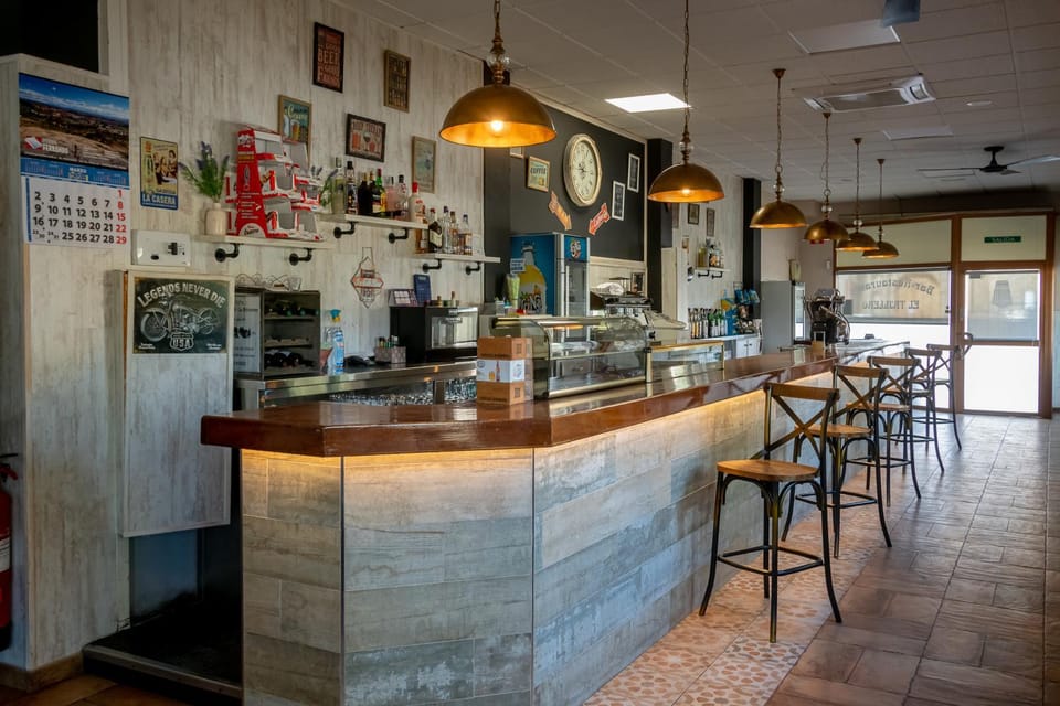 Lounge or bar