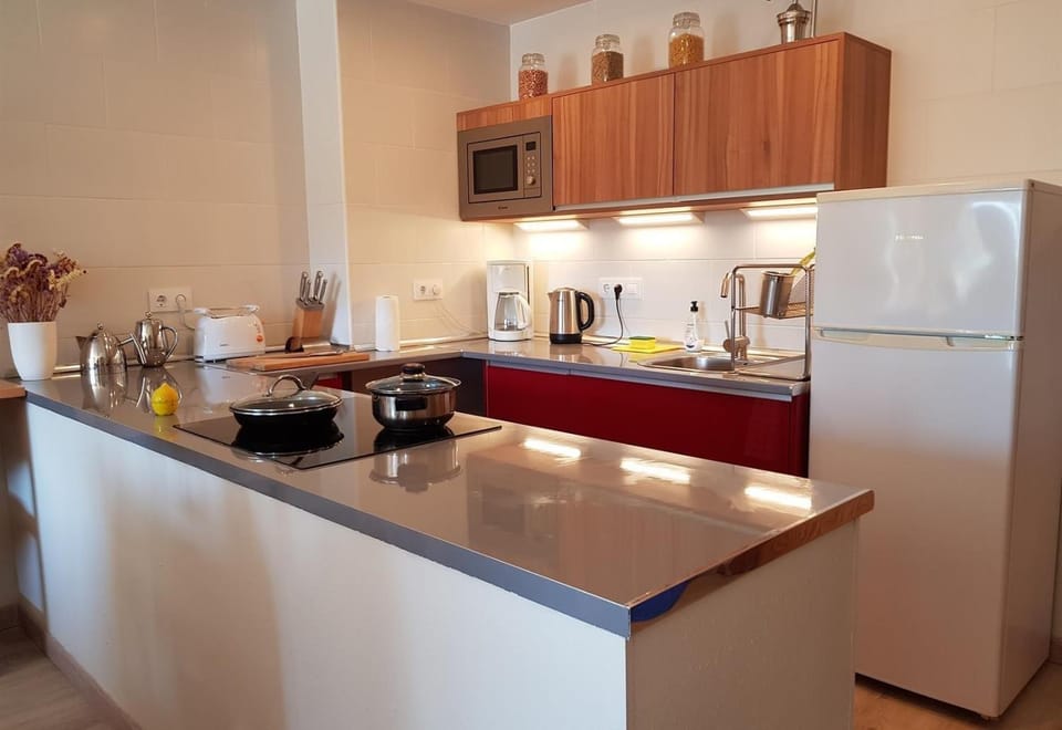 Kitchen or kitchenette, Living room