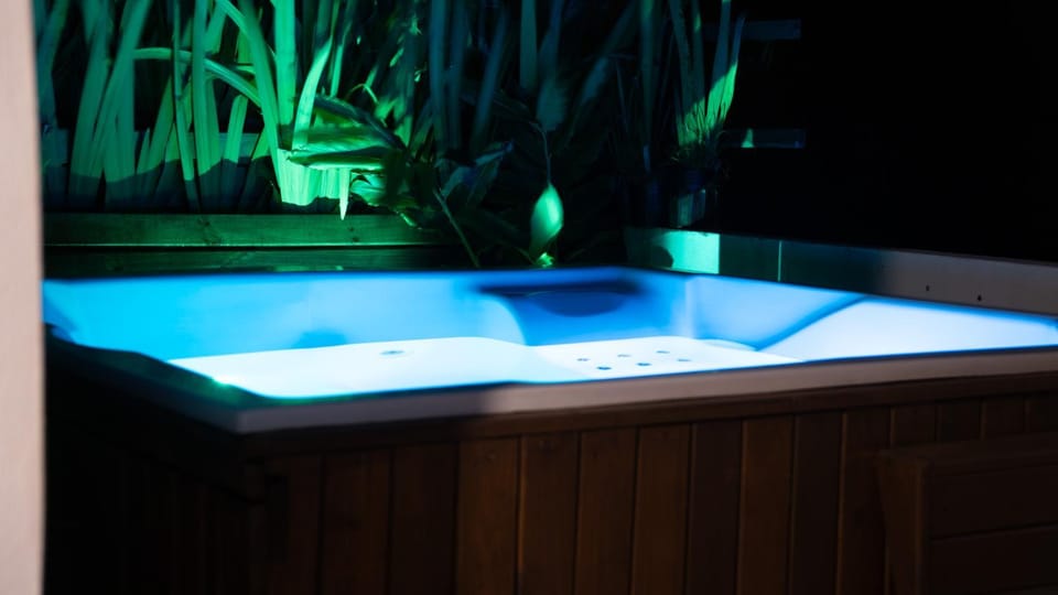 Hot Tub