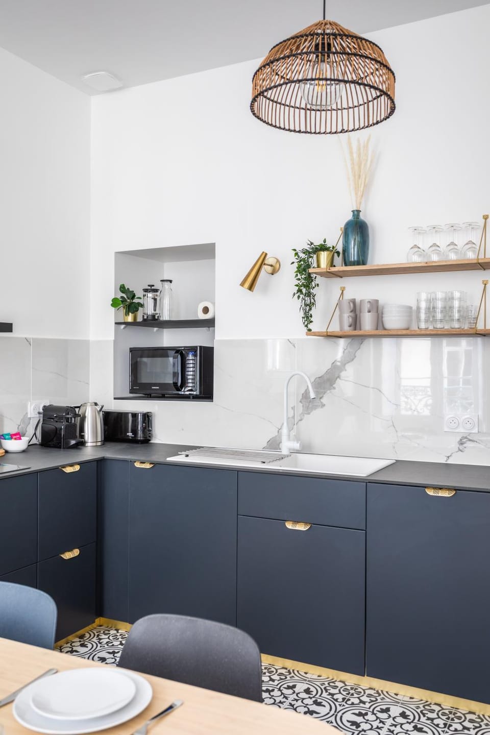 Kitchen or kitchenette