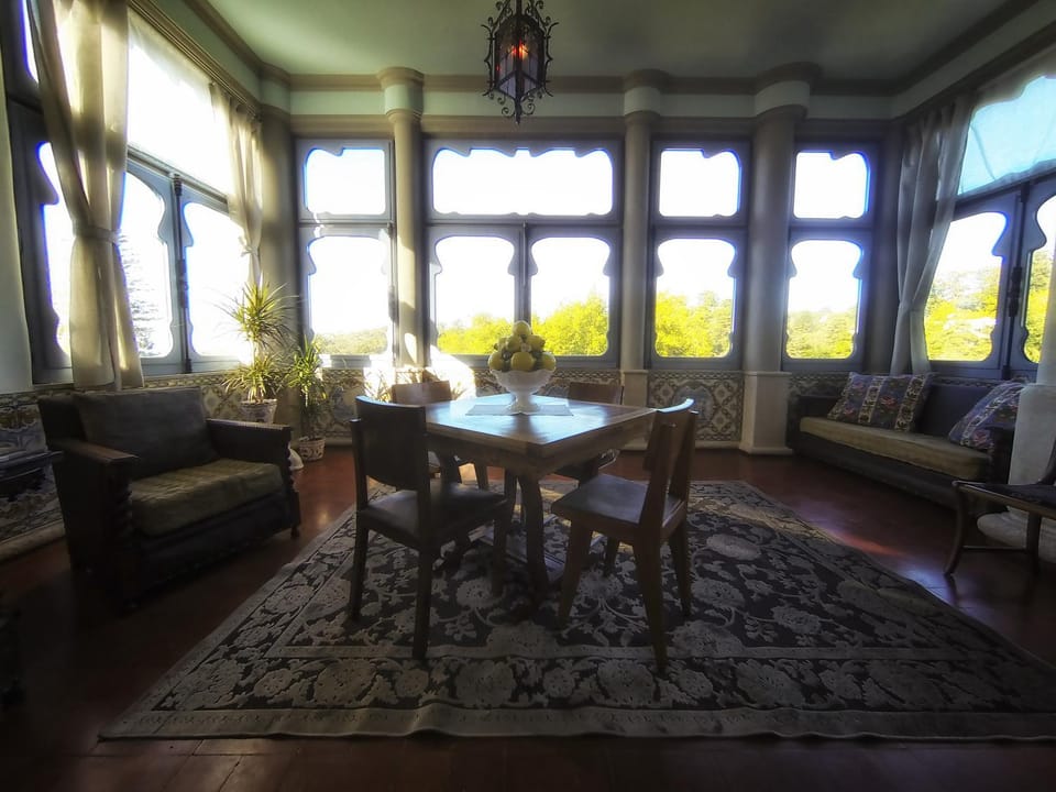 Lobby or reception, Garden view