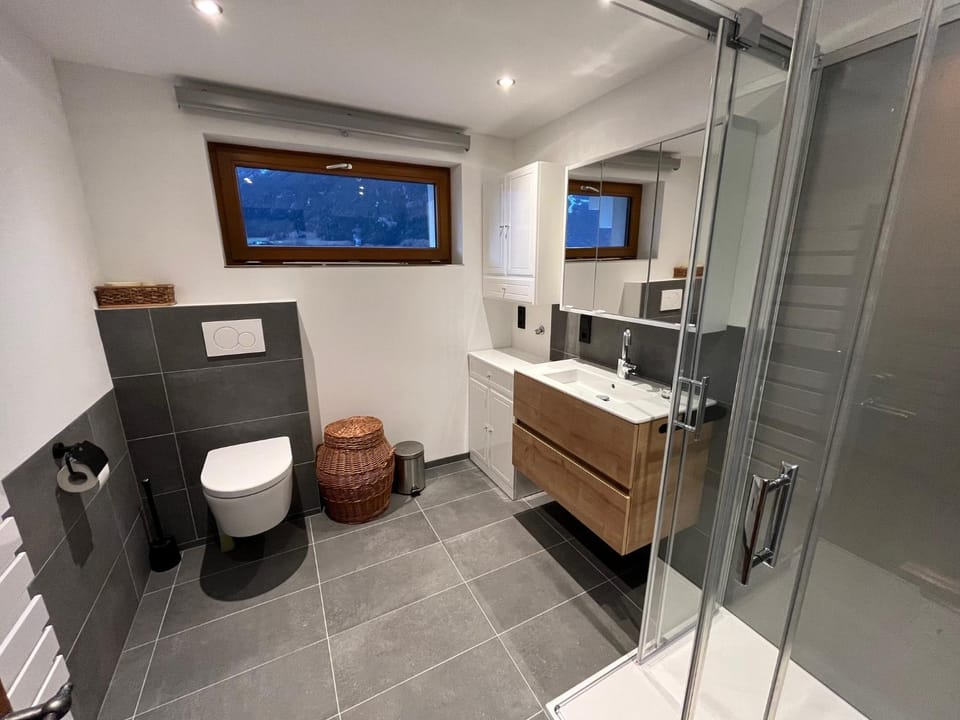 Bathroom, Living room