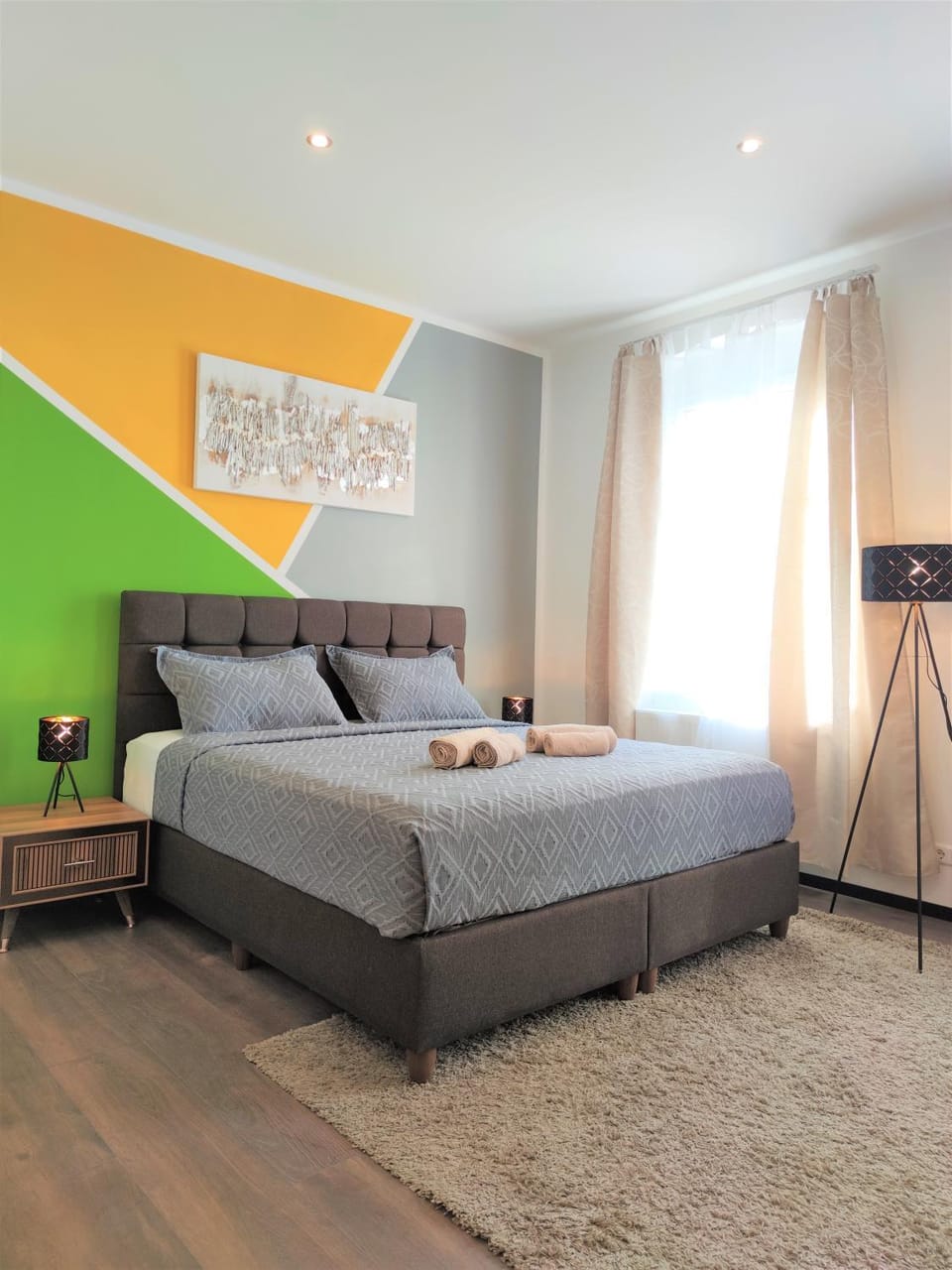 Bed, Photo of the whole room, Bedroom