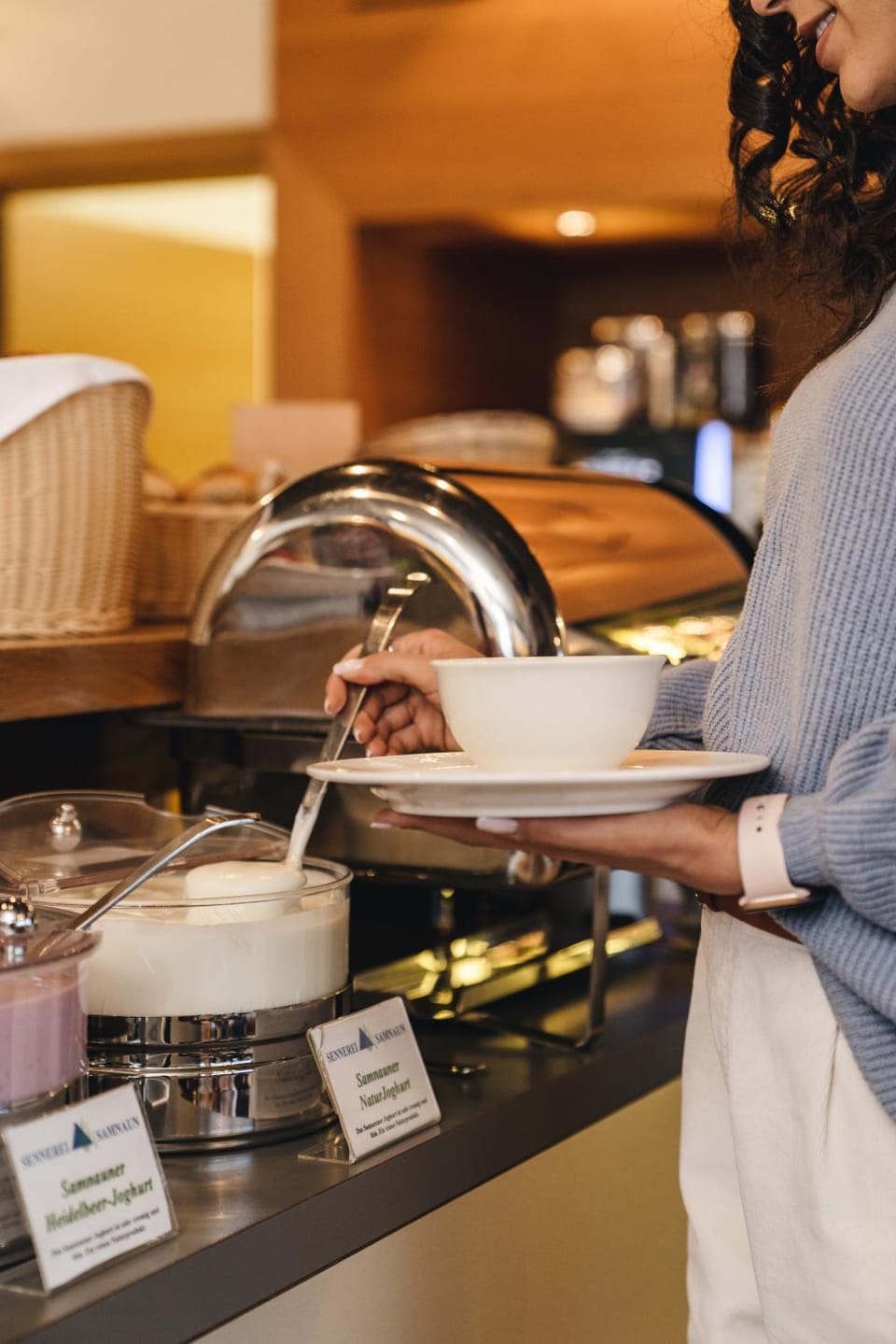 Breakfast, Buffet breakfast