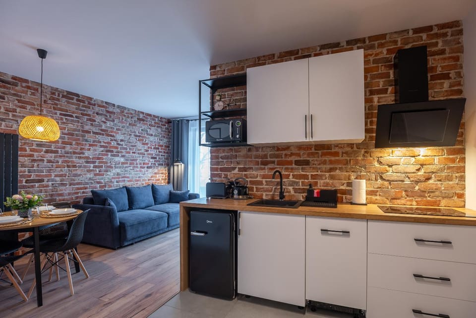 Kitchen or kitchenette, Living room, Seating area, Dining area, minibar, pet friendly, stove
