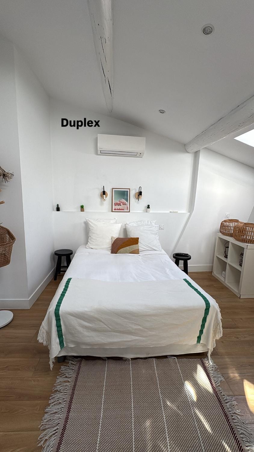 Sainte Apartments Apartment in Marseille