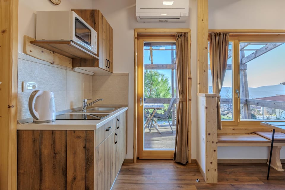 Living room, kitchen