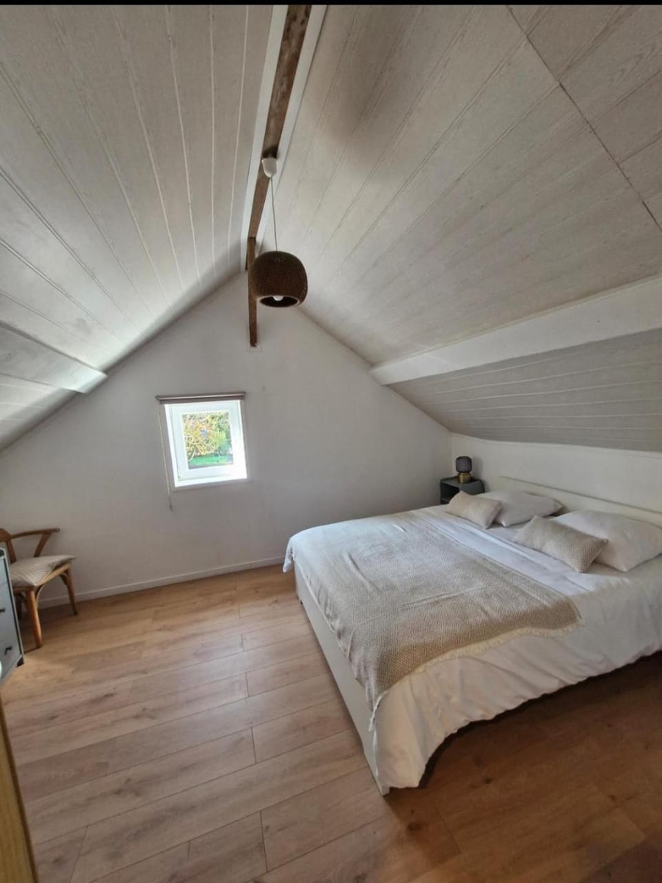 Eden Koï Bed and Breakfast in Normandy