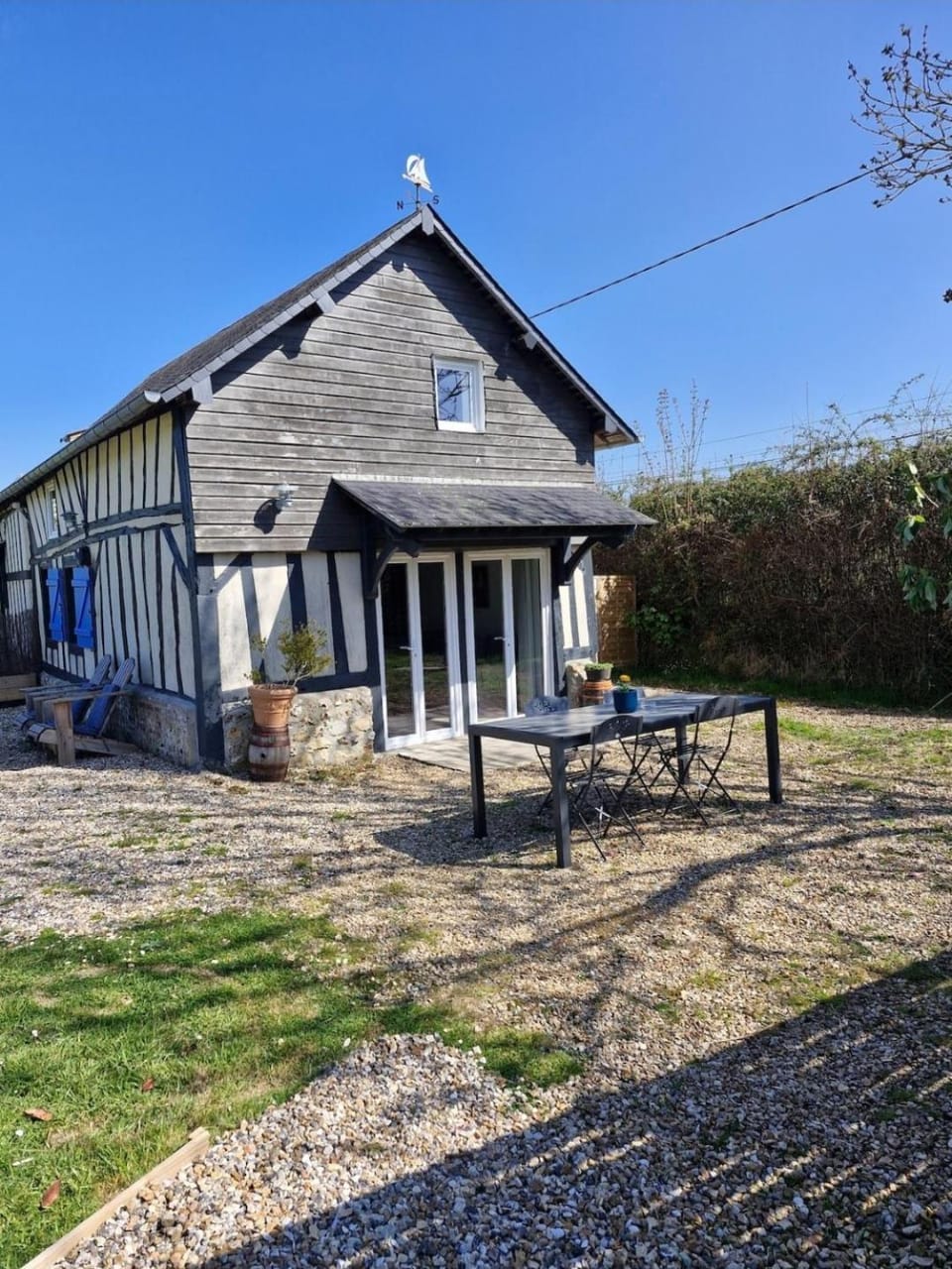 Eden Koï Bed and Breakfast in Normandy