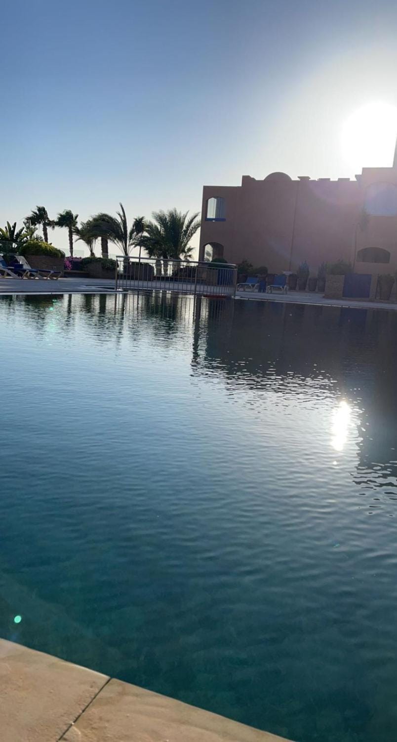 Day, Natural landscape, Pool view, Swimming pool