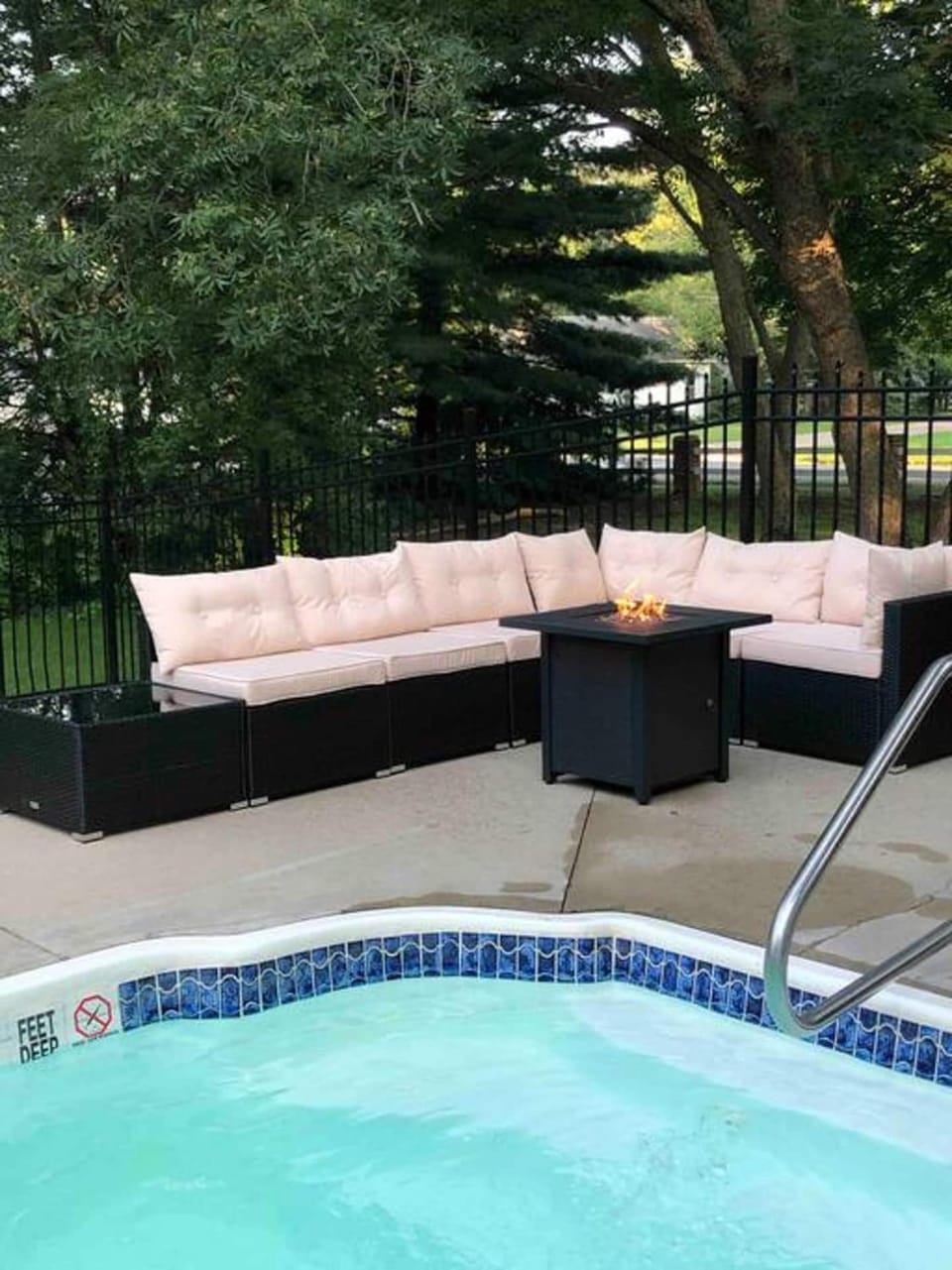 909 & Vine Photo Worthy Home With Pool House in Illinois