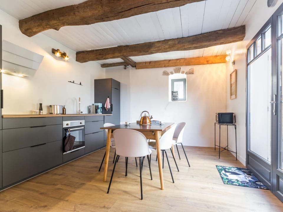 Charmante maison rénovée avec jardin, au cœur des marais salants, proche de Guérande et La Baule - FR-1-306-1214 House in Pays de la Loire