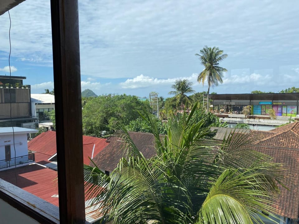 Kutabay Homestay Bed and Breakfast in Pujut